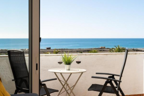 Beachfront Relax Home by Real Life Concierge, Alvor